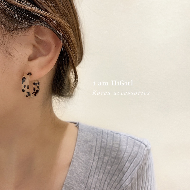 Korean 925 Silver Plated Leopard C-shaped Earrings Resin Dangle Earring