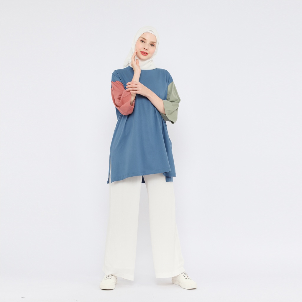 Kaos Oversize Wanita Busui Friendly lengan 7/8 LD 130 Basic Oversized CBSBlue