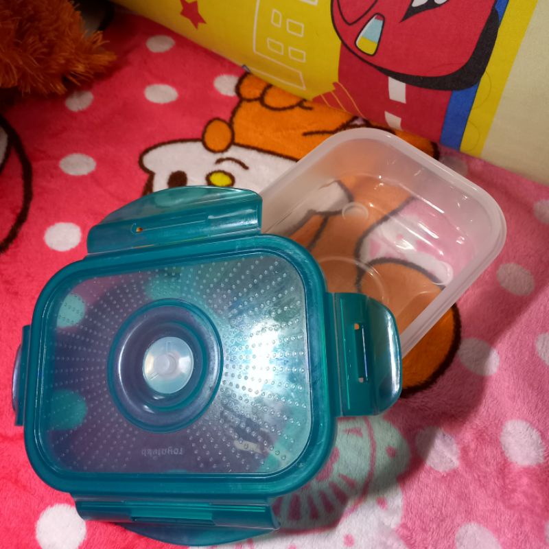 Food Countainer by royalvkb