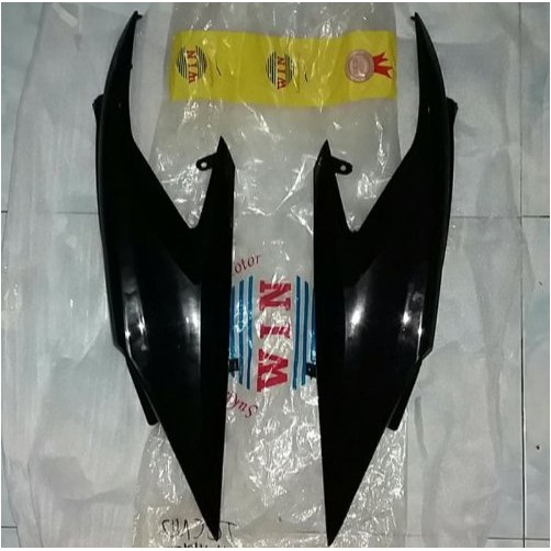 cover body vario techno 110 kvb hitam set kanan kiri hitam non original