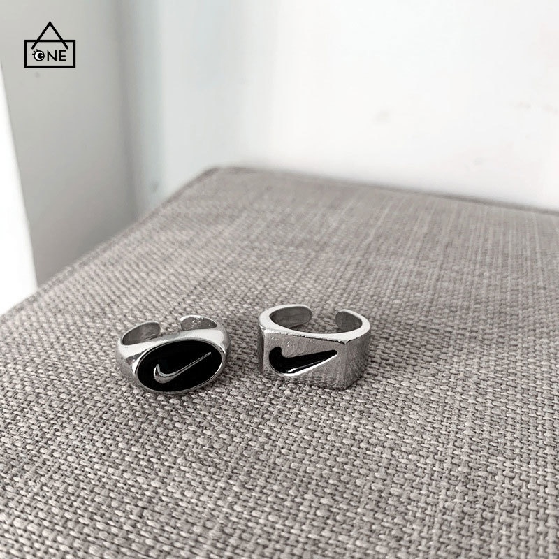 COD❤Cincin Unisex Kait Baru 2021 Cincin Kreatif Sederhana Aksesoris Perhiasan A one