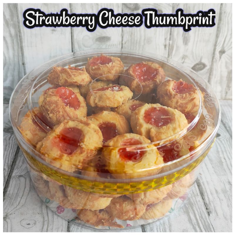 

STRAWBERRY CHEESE THUMBPRINT / KUE LEBARAN / KUE KERING / COOKIES