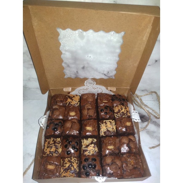 

brownies panggang fudgy 20x20 cm