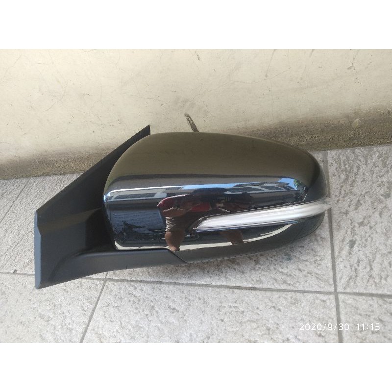 Spion Ertiga GX atau XL 7  reatrack kanan atau kiri original