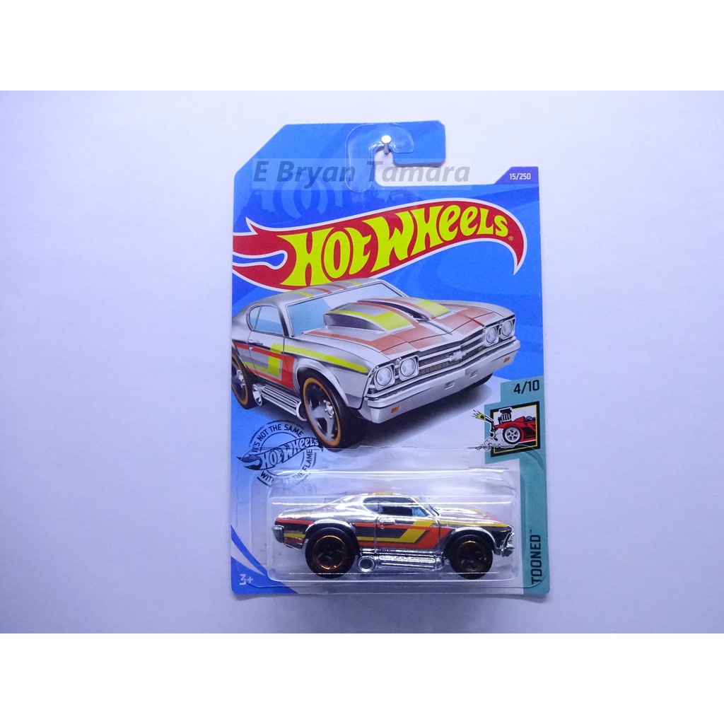 Hot Wheels '69 CHEVELLE Silver