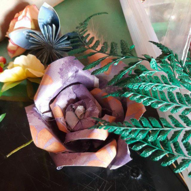 New Model Bunga Uang Mawar