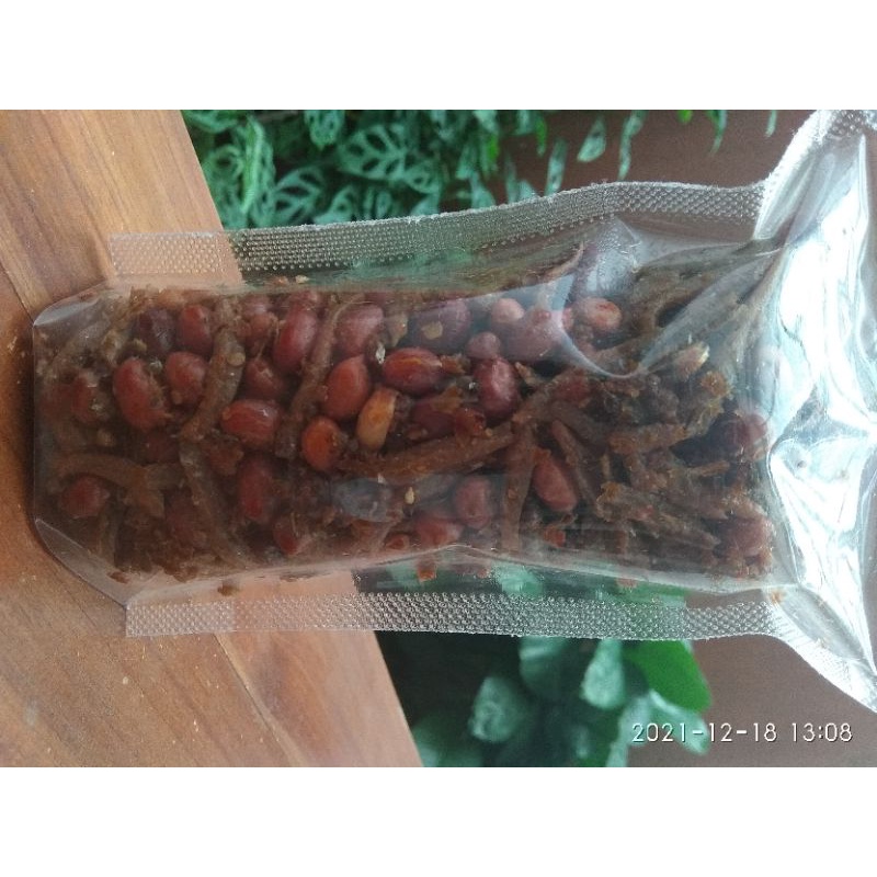 

teri kacang