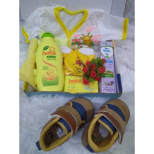 Hampers Untuk Bayi Murah/ Hampers Bayi Baru Lahir/ Kado Lahiran