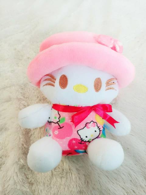 Boneka hello kitty