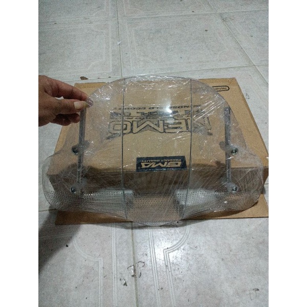 winshield nemo universal pendek scoopy mio vario