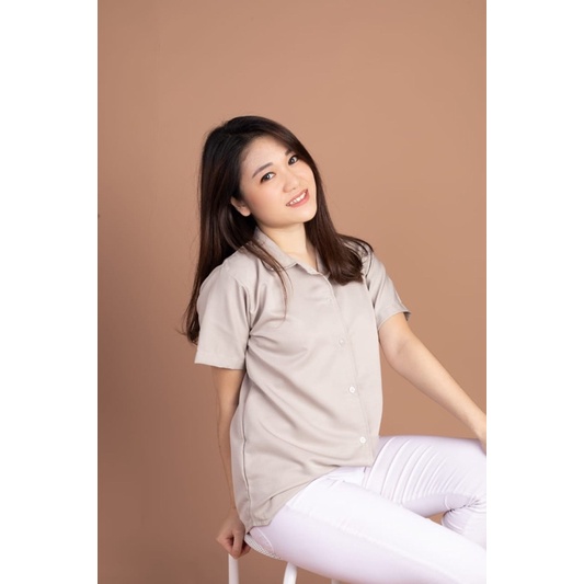 DOMINIC TOP - ATASAN KEMEJA CASUAL WANITA POLOS BUTTON LENGAN PENDEK (BSML1)