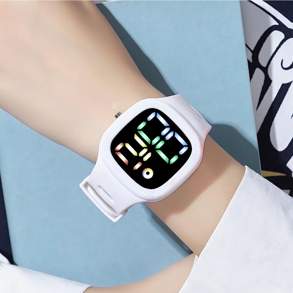 Jam Tangan Digital LED Wanita Dan Pria Strap Rubber Electronic Fashion Import Tahan Air Electronic Fashion Couple Anak Remaja