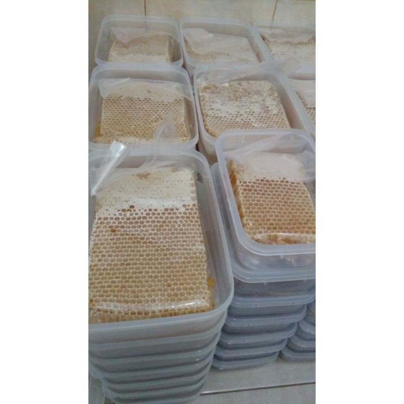 

Madu Sarang (Raw - Honeycom) berat 500 Gr