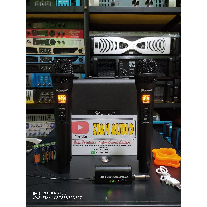 Mic Wireless Bismarck BM-8 2mic pegang ORIGINAL