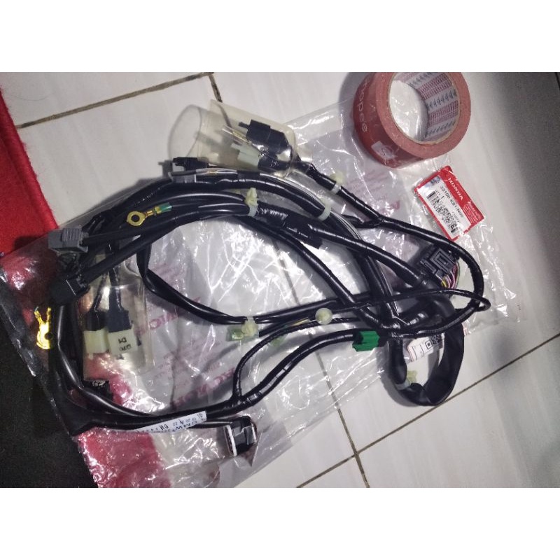 HARNESS WIRE BEAT ECO KABEL BODY BEAT ESP LABEL BODY BEAT STREET KABEL BODI BEAT FI 32100K81N00