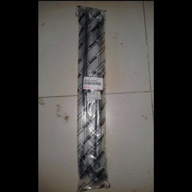 Shock Bagasi - Shock Pintu Bagasi Belakang Innova ORIGINAL
