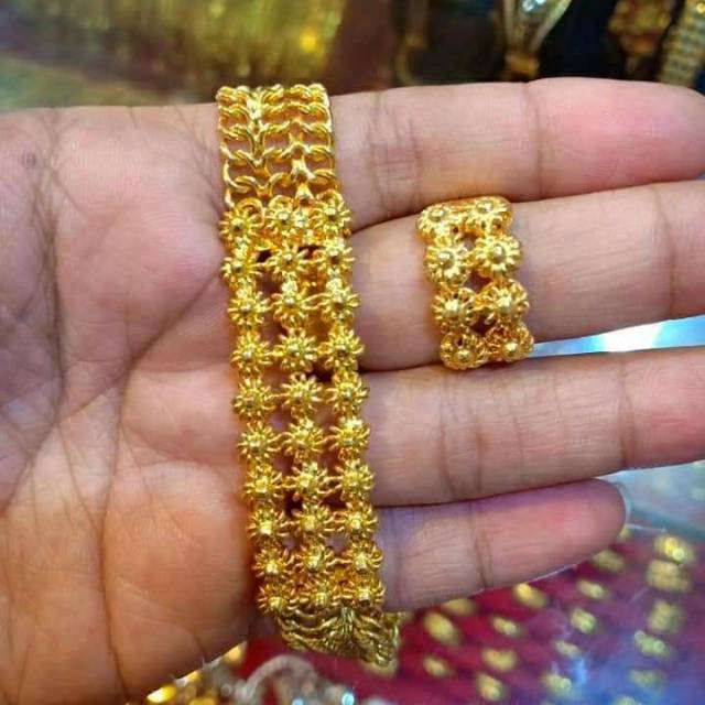 Set Gelang Dan Cicin 40 Gram Emas London 24k Kadar 99 99 Shopee Indonesia