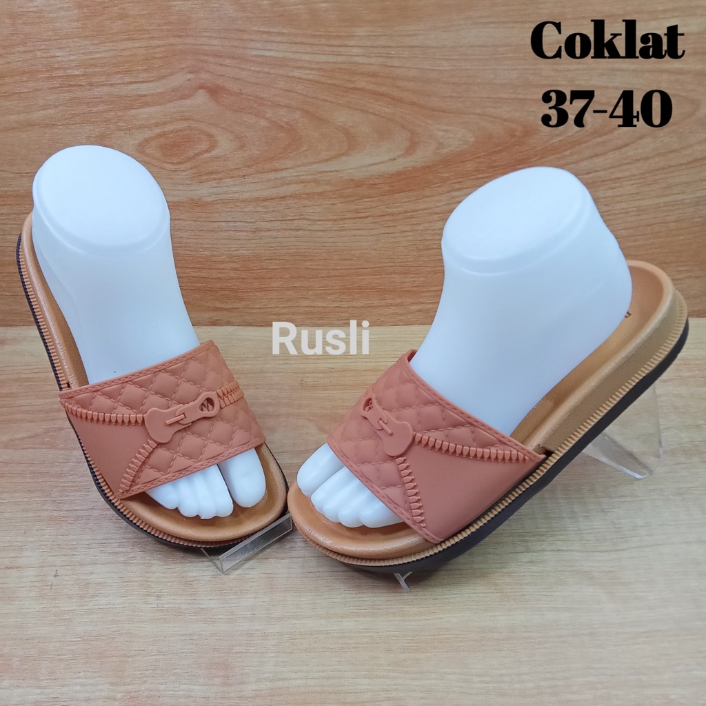 (COD) Selop Jelly Wedges Wanita Motif Resleting Balance 1968 S2