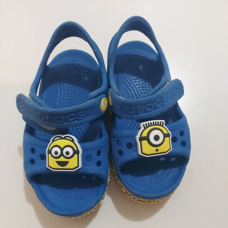 Original Crocs Minion Sandal Anak Biru C8 Like New
