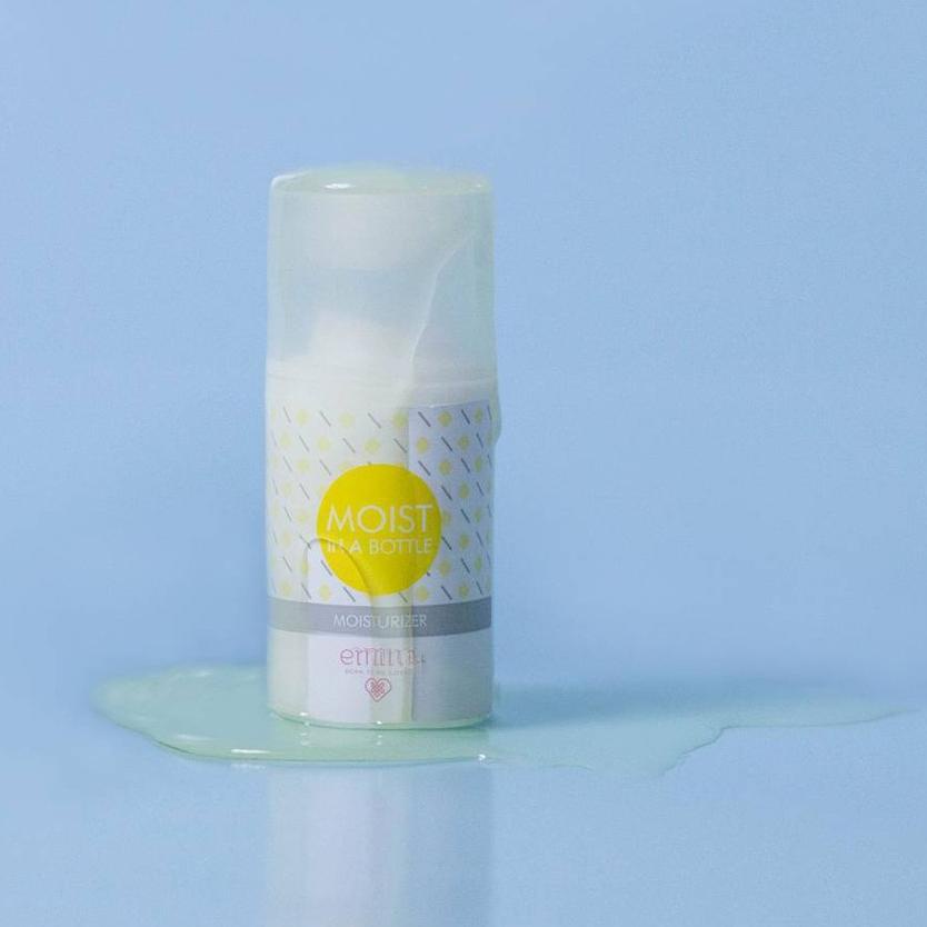 ➧ Emina Moist In a Bottle 50 ml - Pelembab Wajah ♔