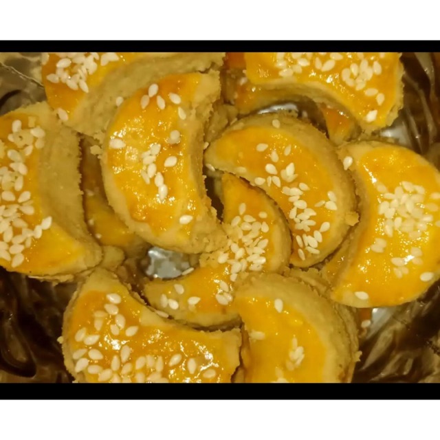 

Kue kacang
