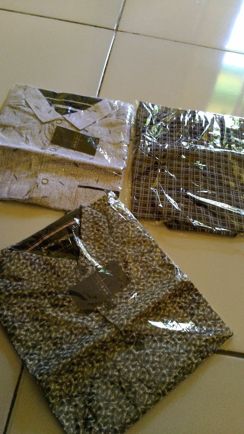 [gridline - S127] Kemeja Batik Slimfit Pria Katun Lengan Pendek Match Modern Keren Adem Nyaman