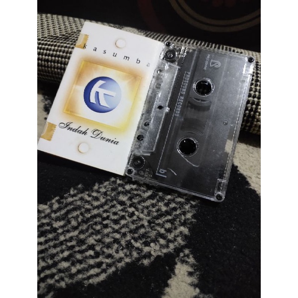 kaset pita kasumba / indah dunia