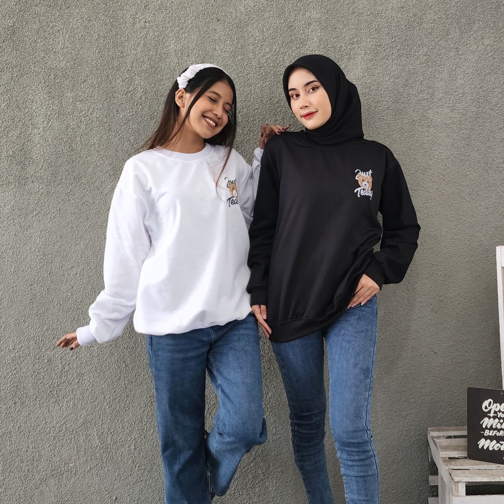 SWEATER CREWNECK JUST RELAX TEDDY / SWEATER CREWNECK TERBARU / CREWNECK UNISEX / CREWNECK KOREAN STYLE / OOTD HIJAB / OOTD KEKINIAN / OOTD KOREAN STYLE / CREWNECK BAHAN FLEECE TERBAIK / CREWNECK MURAH / SWEATER OVERSIZE MURAH / CREWNECK HOODIE TERBARU