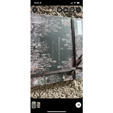 new buttonscarves new York black small