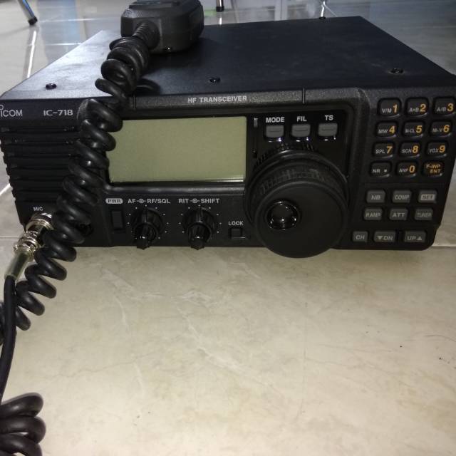 Radio Ssb ICOM 718 BEKAS MULUS SEGEL