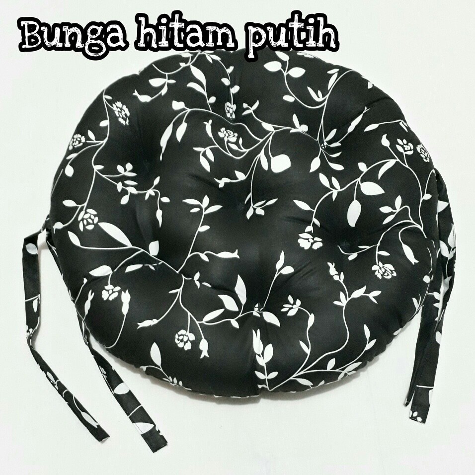 BANTAL ALAS DUDUK BULAT LESEHAN