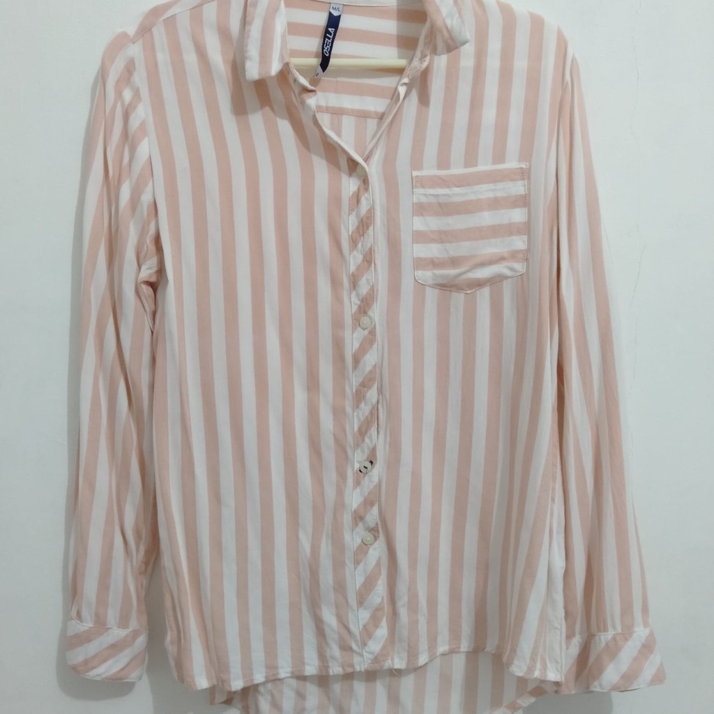 PRELOVED OSELLA KEMEJA WANITA LENGAN PANJANG KANTONG ATAS ORIGINAL