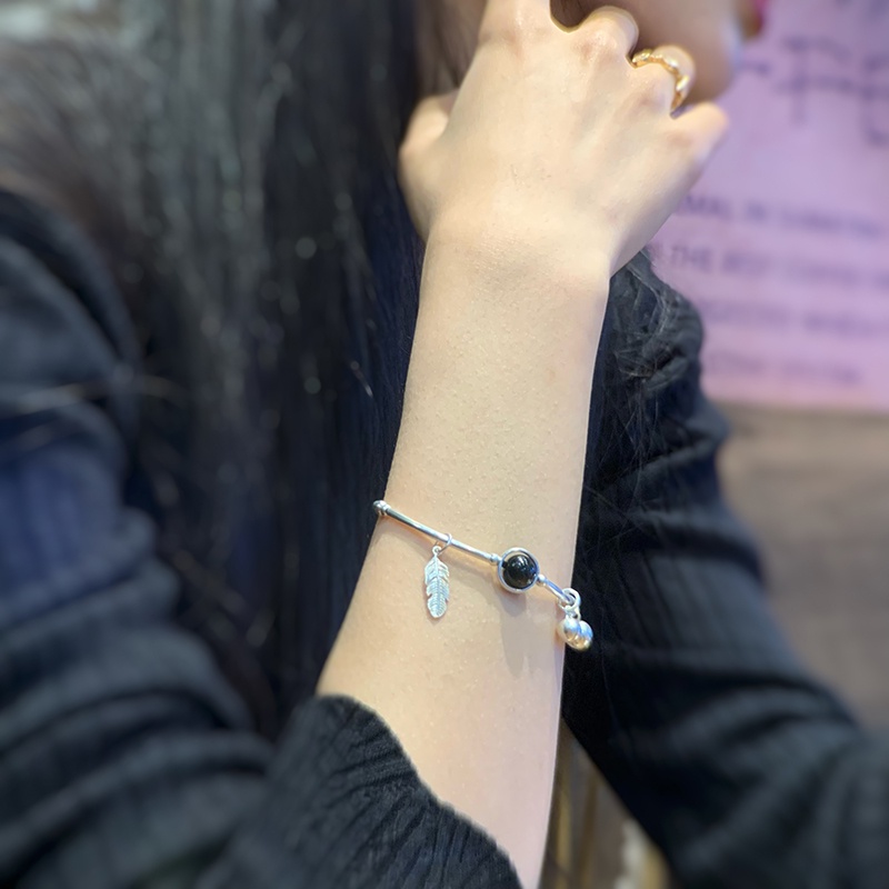 Gelang Tangan Silver Aksen Lonceng Untuk Wanita