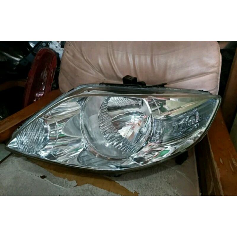 Headlamp Honda city 2007