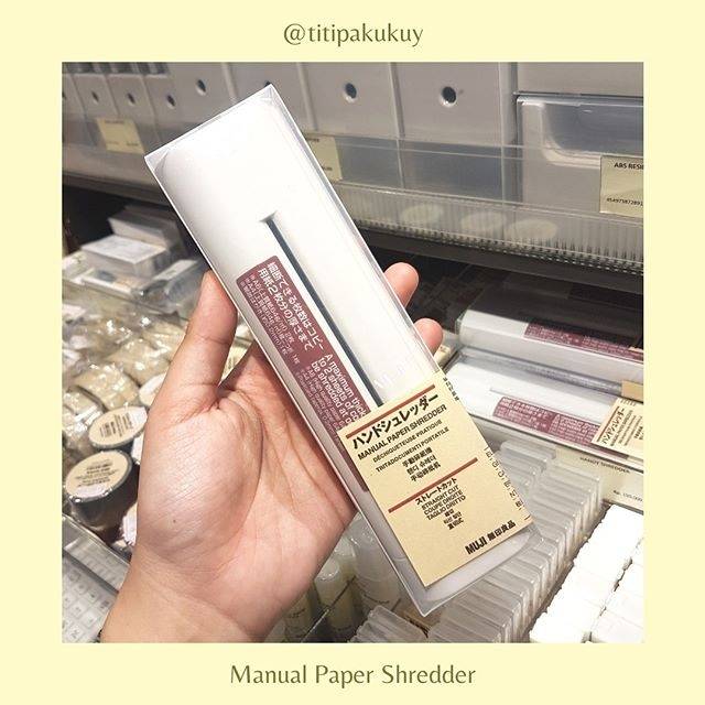 

Manual Paper Shredder MUJI