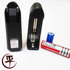 Charger Baterai Universal 1 Slot Vaporizer 18650 Tempat cas Baterai Single Charge Battery 18650 1 slot Mitsuyama Casan Battery TG-001 Ces cesan BAtu Batre Vape Vapour Dan Senter Swat TERMURAH