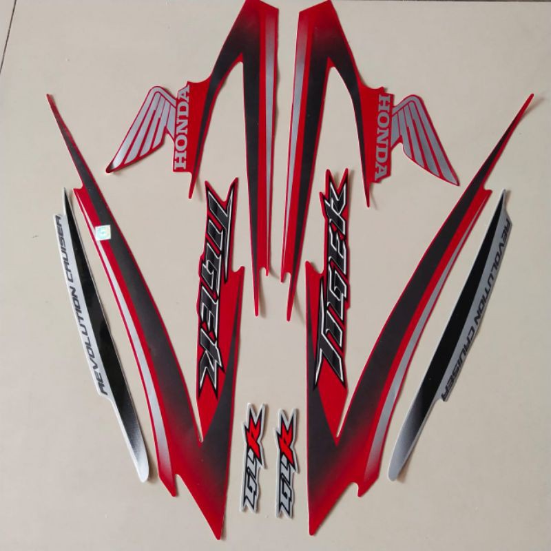 striping honda tiger 2009 revo merah list body standar