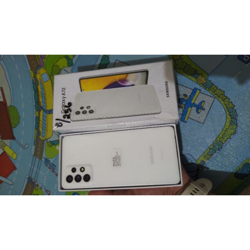 Samsung a72 8/256