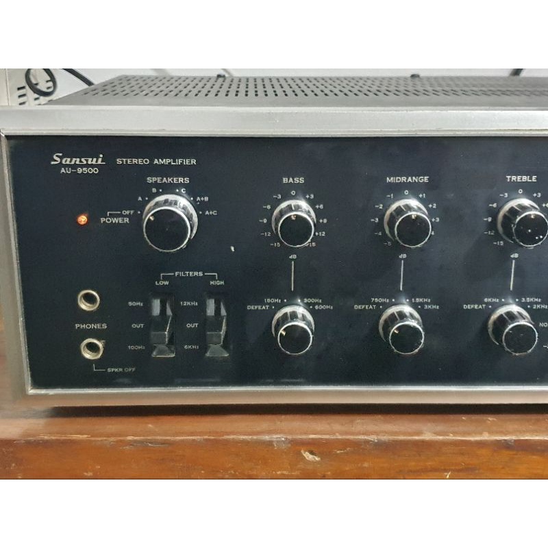 SANSUI AU9500.AMPLIFIER