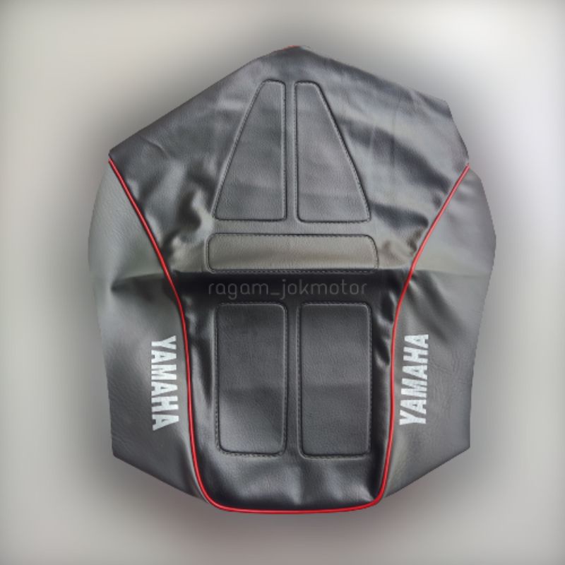 Sarung Kulit Jok Motor Yamaha Crypton Kripton Lis Merah