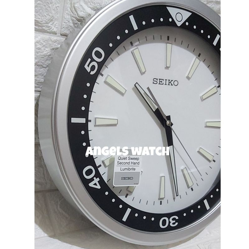 Angelswatch jam dinding seiko lumibrite nyala dalam gelap QXA723 QXA723S QXA723 original