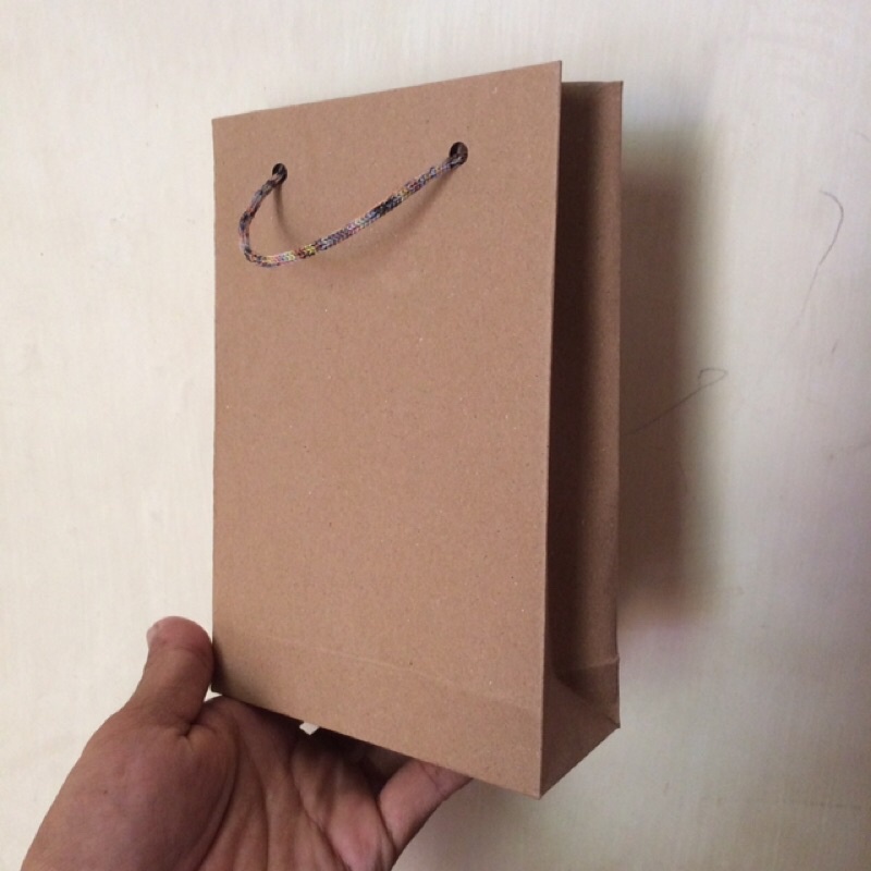 

PAPER BAG MINI / PAPER BAG UKURAN 12x5x18