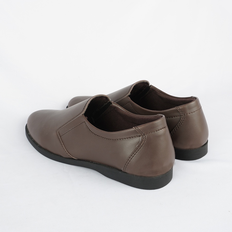 Sepatu Pantofel formal pria anti slip terbaru Walkers Rize Slop