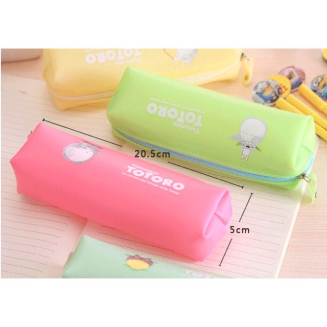 

Tempat Pensil Totoro Warna-warni