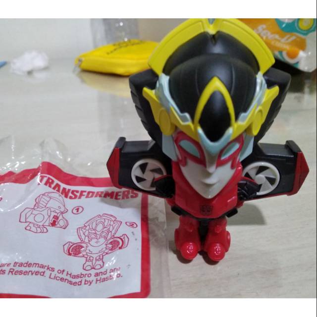 Happy meal transformer windblade new