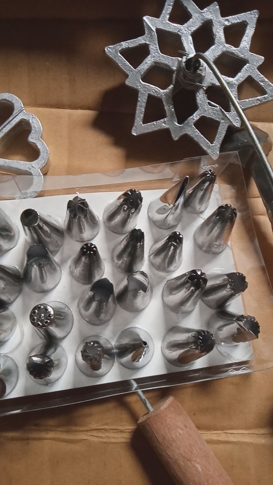 Cetakan Kembang Goyang Bintang Susun 8cm