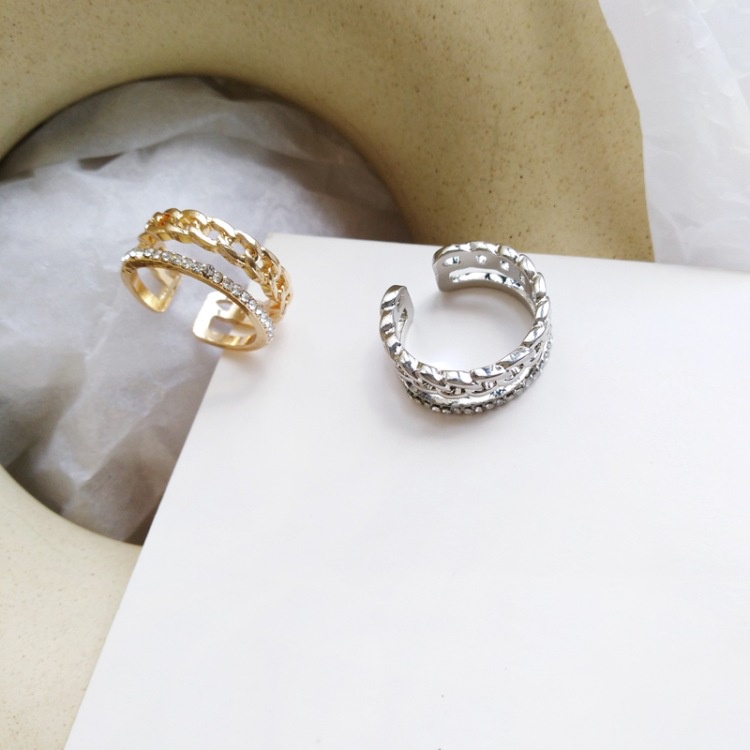 Cincin Jari Telunjuk Desain Rantai Twist Hollow Kreatif