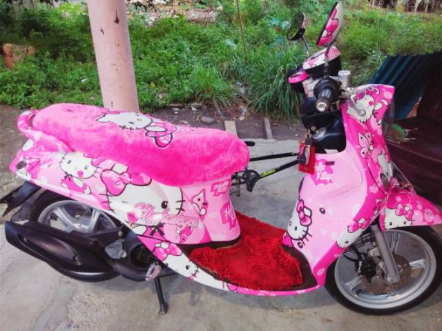 Decal Sticker Dekal Stiker Yamaha Fino Hello Kitty Full Body Murah