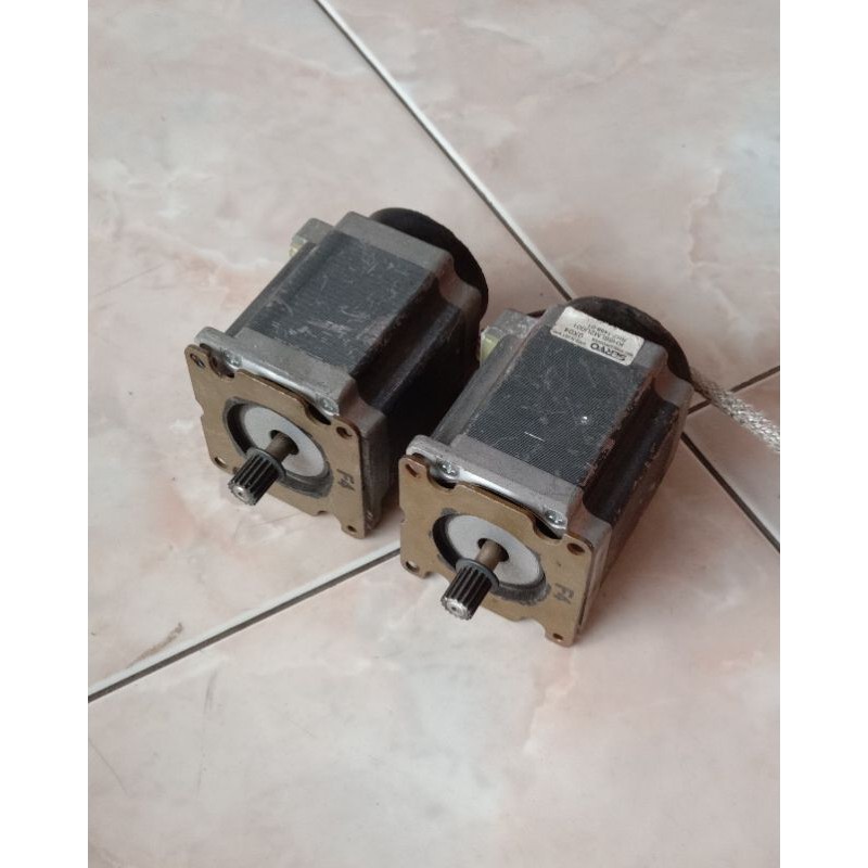 Lot 2 Pcs Stepping Motor Nema 23 6Wire Type KH56LM2U001