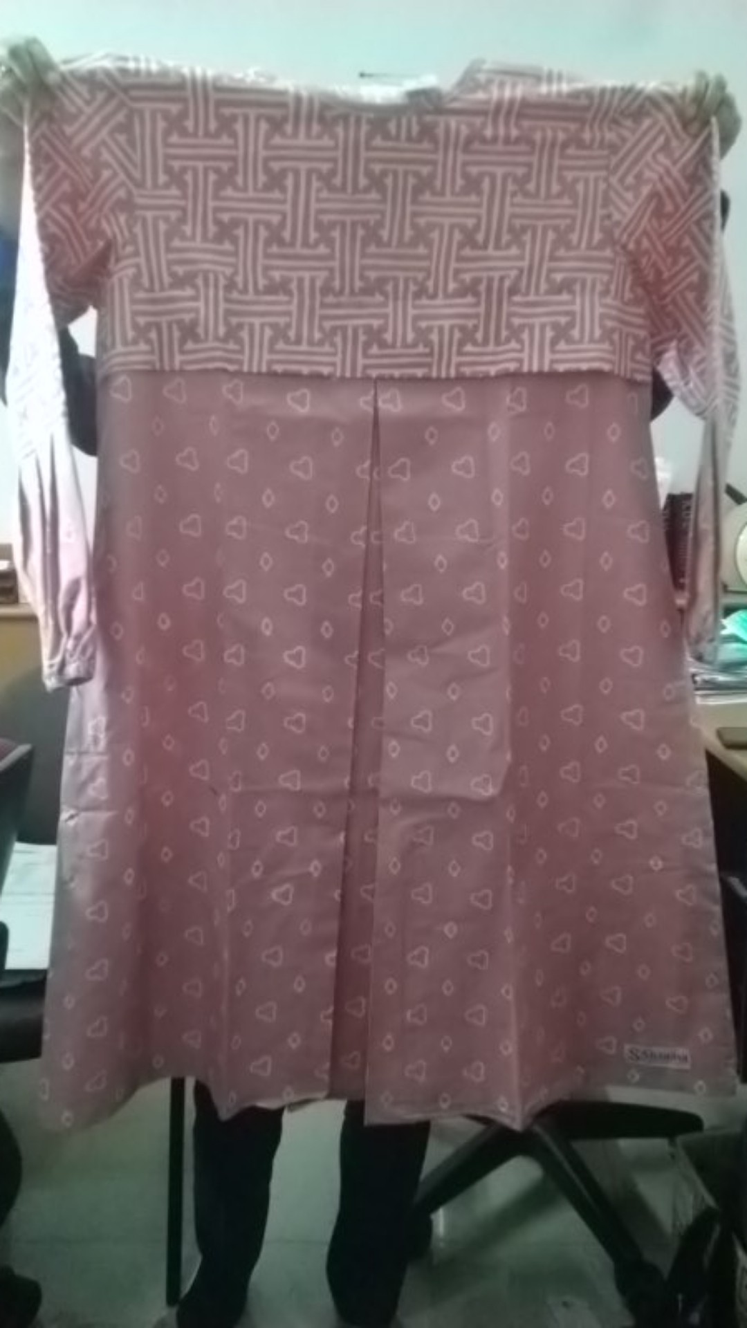 Shanaya Batik Tunik Seling Garutan Merah Cap Batik Solo Atasan Batik Modern